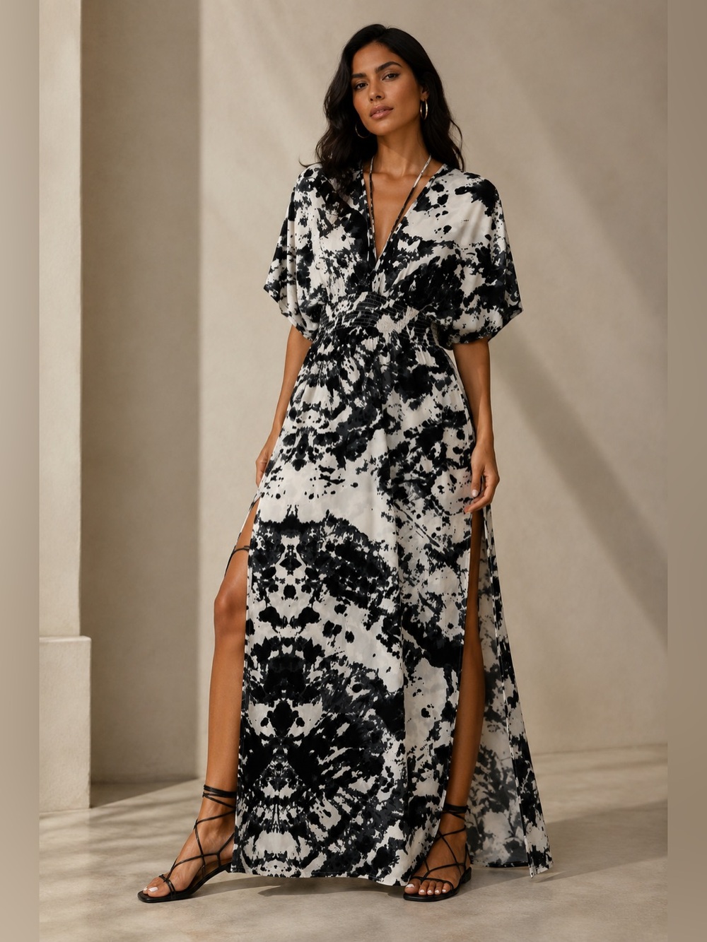 Black & Ivory Abstract Print Deep V Smocked Waist Maxi Dress XS